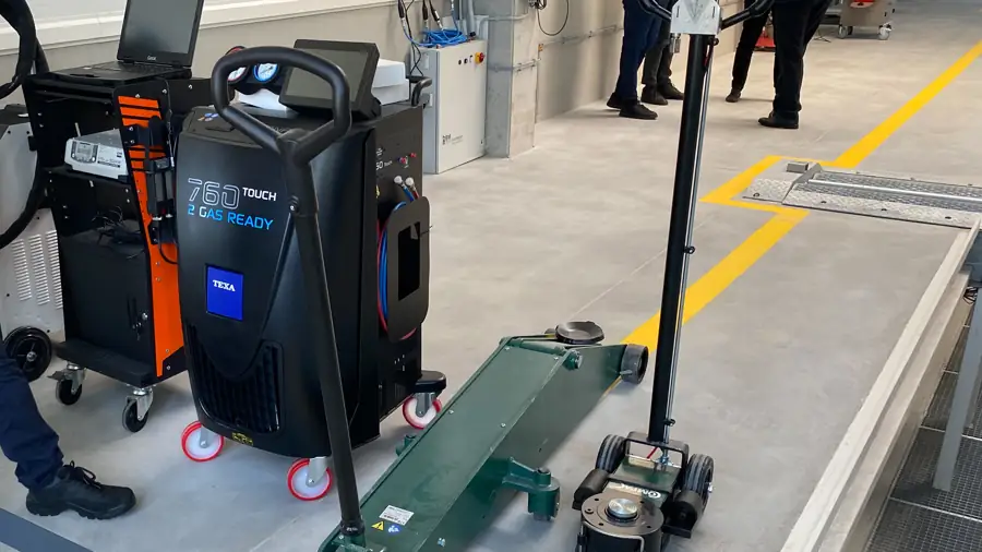 Stabdžių patikros stendas techninės apžiūros poste