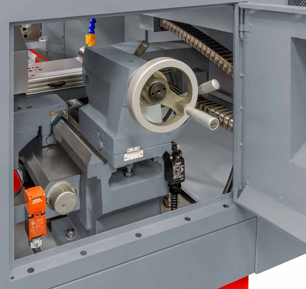 CNC TURNING LATHE (CD3275ECO_400V, HOLZM (7)