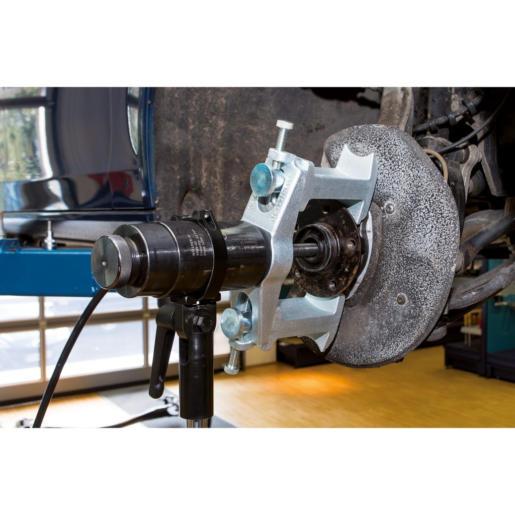 Bracket set ∙ for hydraulic cylinder V42 (2)