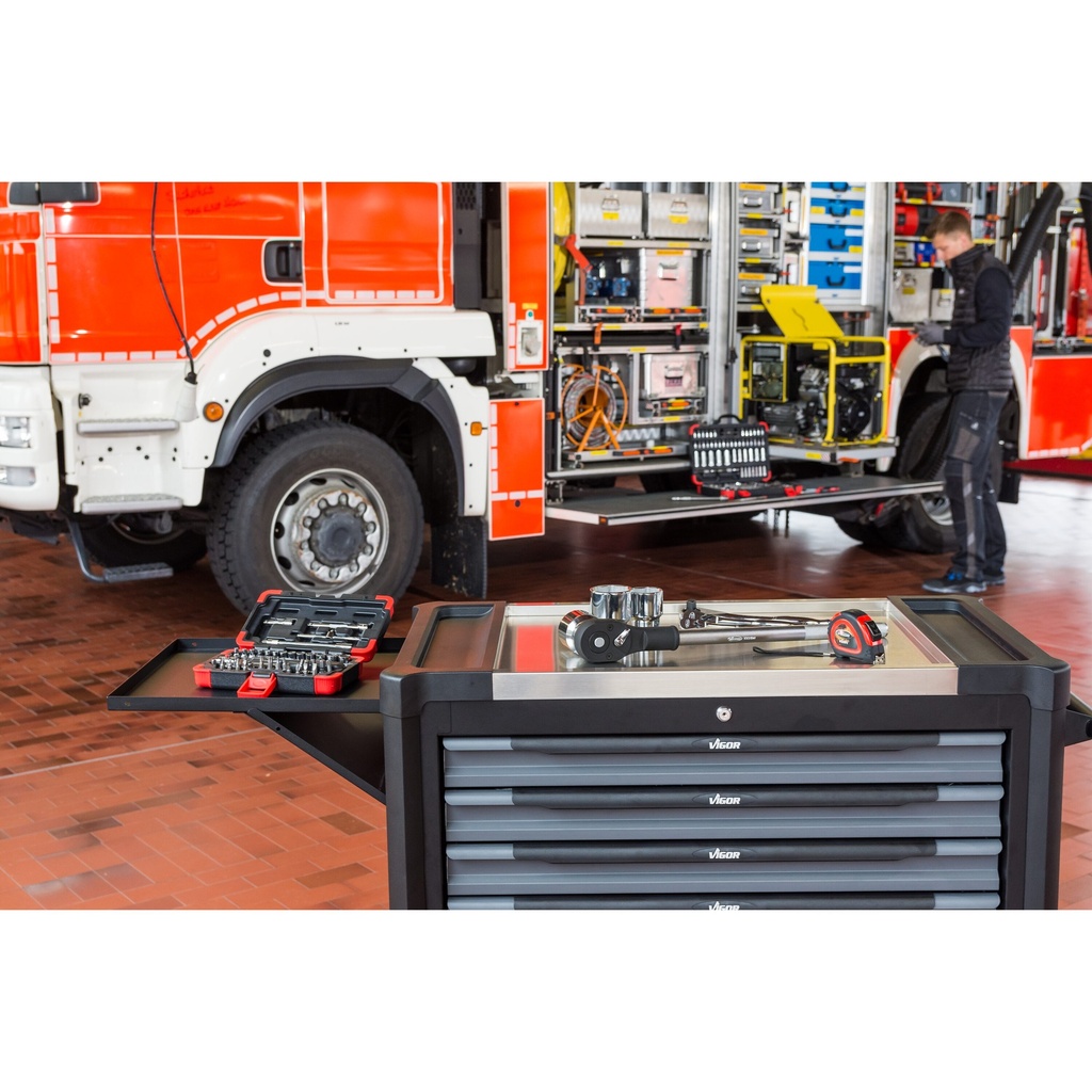 Series XL V4481-X/466, VIGOR (3)