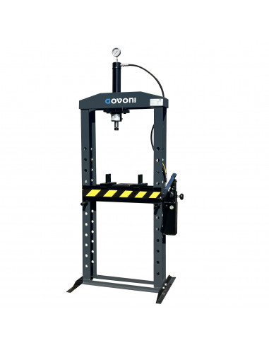 Hydraulic presses with hand pump 15 t (GO1414, GOVONI)