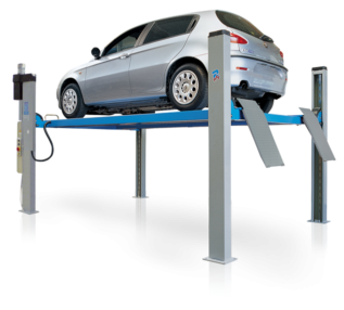 Electro-hydraulic 4-post lifts with runways for total wheel alignment Ravaglioli [RAV4402]