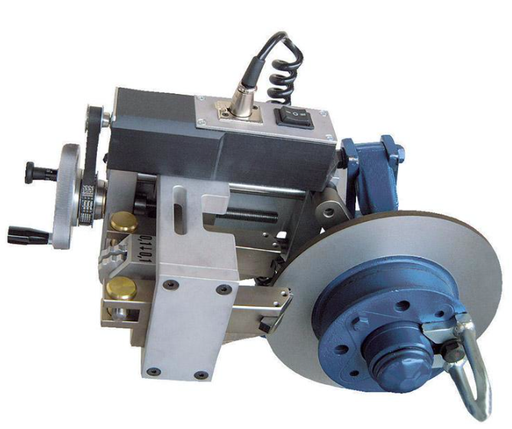 [TD302.TRI] Stabdžių diskų tekinimo staklės lengviesiems automobiliams COMEC TD302.TRI 