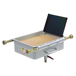 [42059] Atidirbto tepalo surinkimo vonelė, važinėjanti duobės  kraštais RAASM 42059 